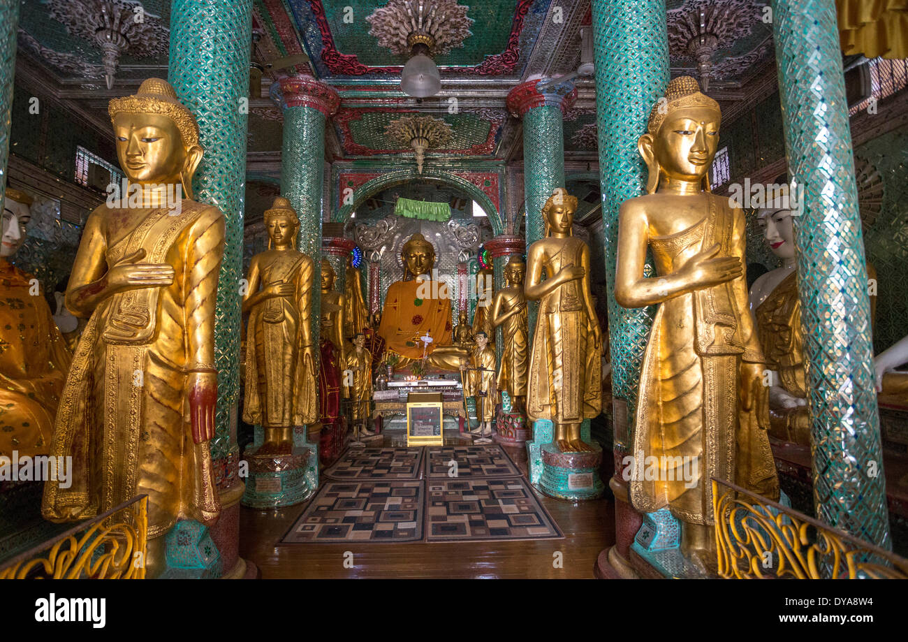 Myanmar Burma Asien Shwedagon Yangon Rangun Architektur Buddha Buddhismus sauber bunte Pagode golden beten Religion tem Stockfoto