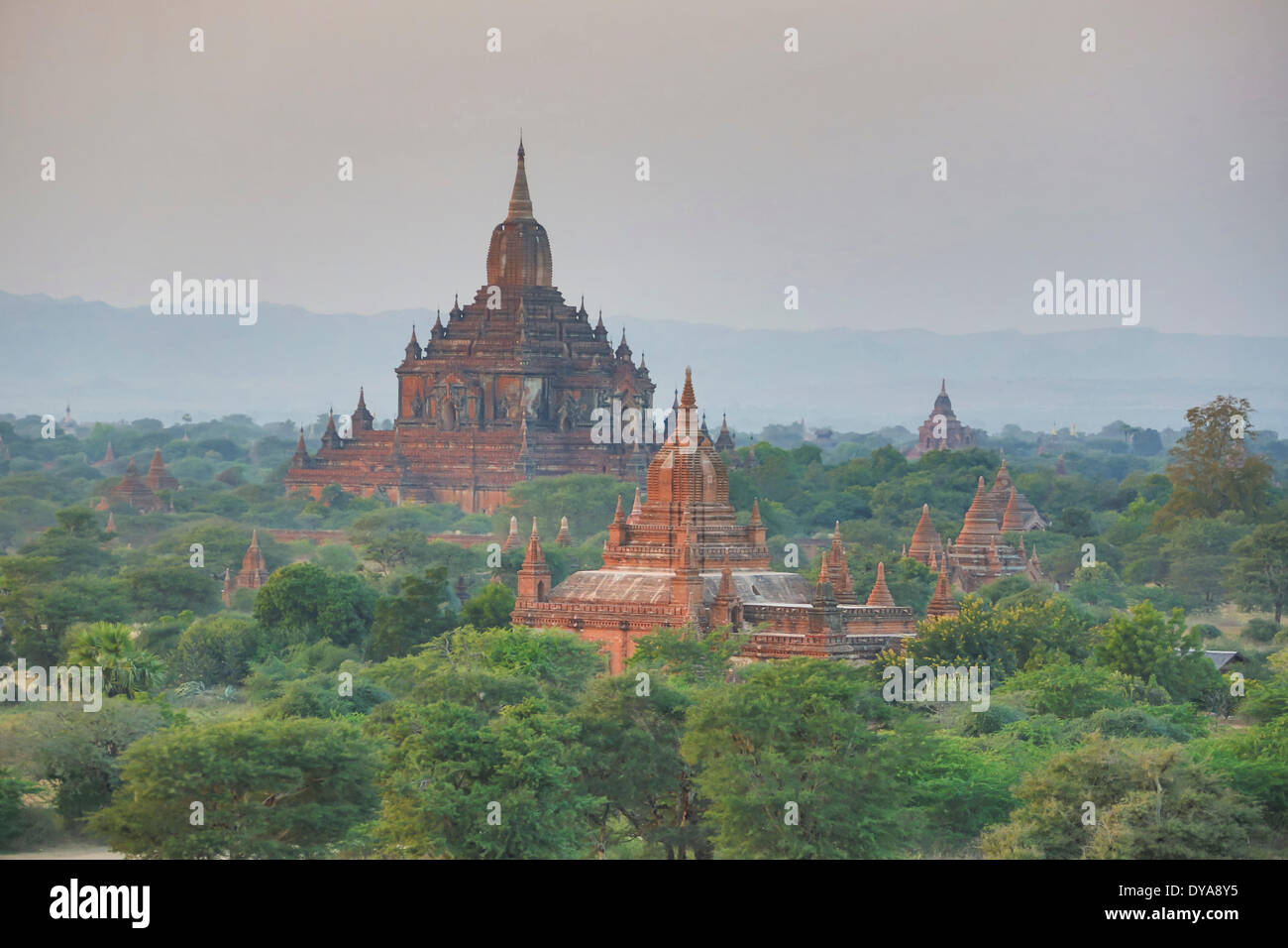 Myanmar, Mandalay, Birma, Asien, Bagan, Ananda, Architektur, Stadt, berühmt, Geschichte, Skyline, Tempel, Tourismus, Tourismus, Reisen Stockfoto