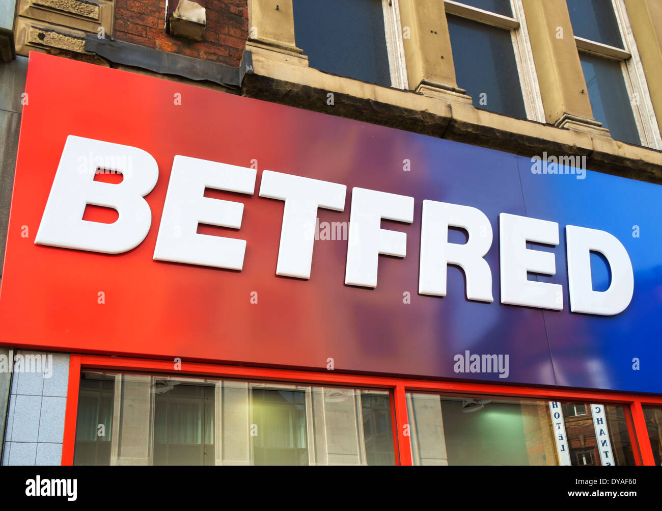 Betfred betting Shop in Manchester City Centre, England, UK Stockfoto