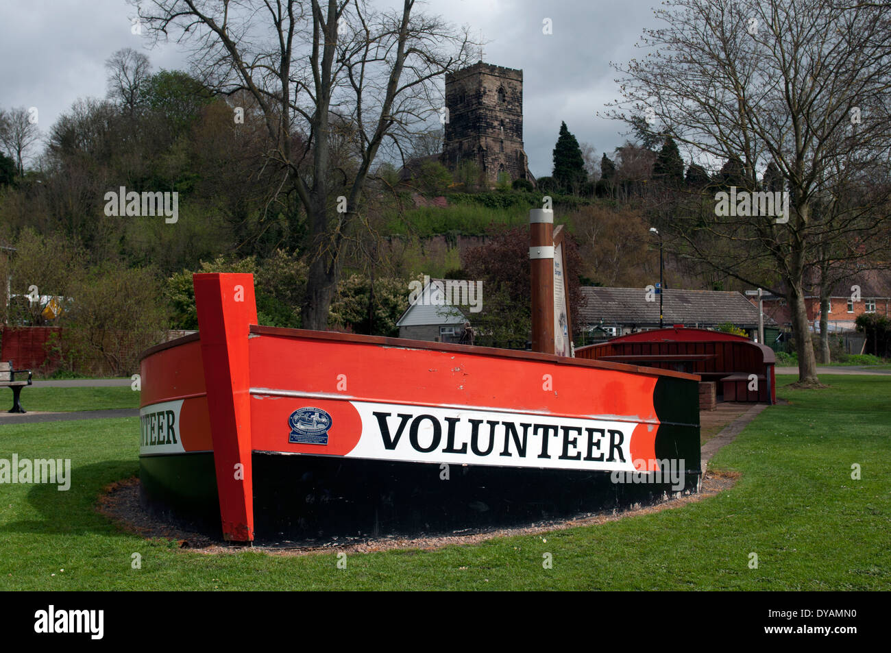 Wyche Barge "freiwillig" in Reben Park, Droitwich Spa, Worcestershire, England, UK Stockfoto