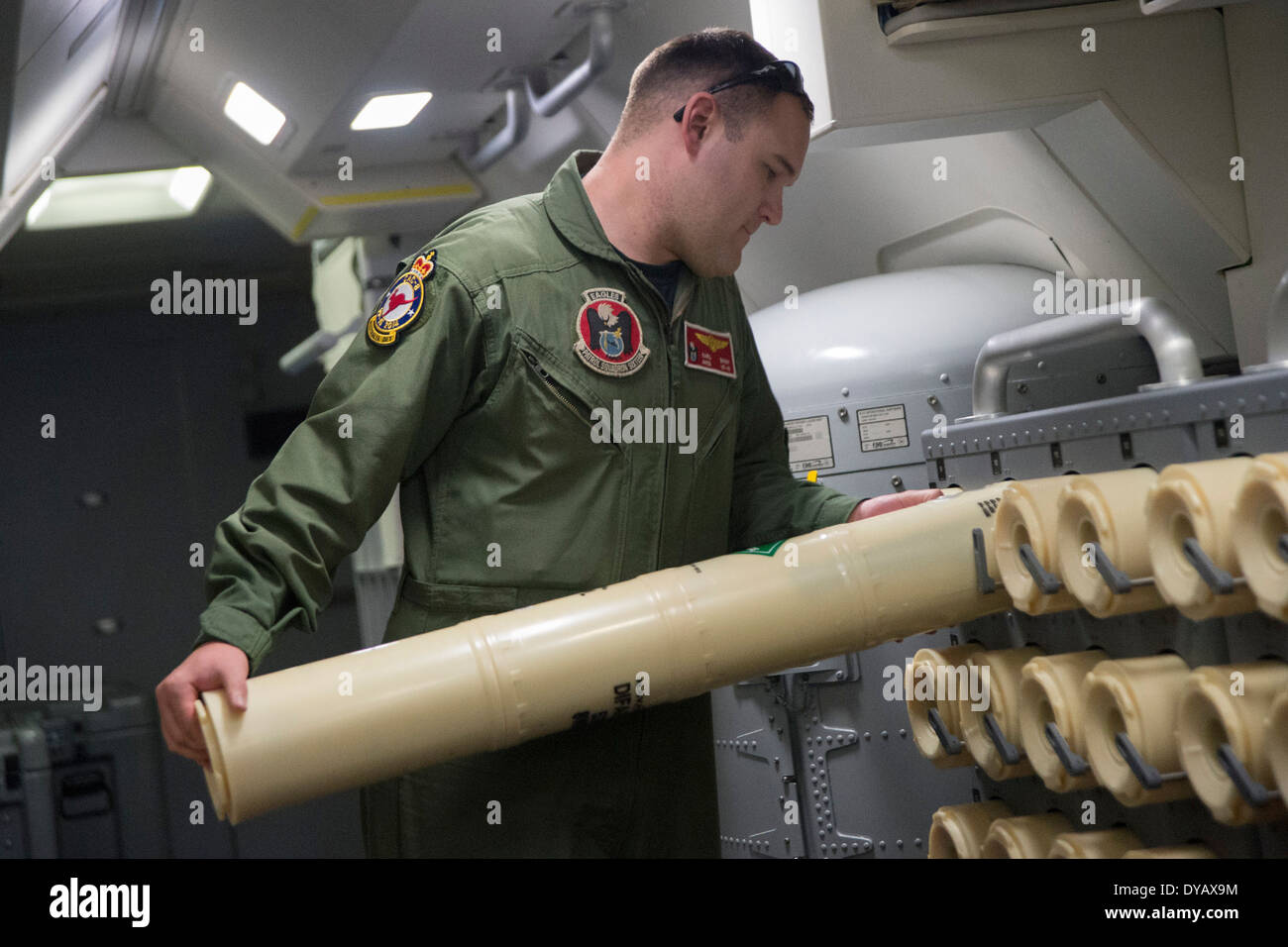 US Navy nach MH370 suchen. (U.S. Navy Photo) Stockfoto