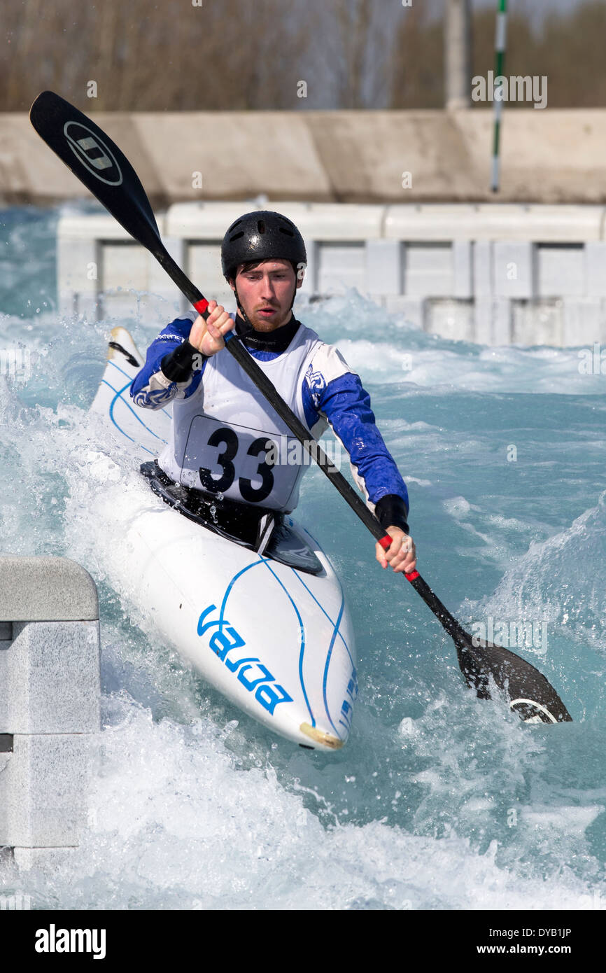 Jake SILVESTER, B letzte K1 Männer GB Kanu Slalom 2014 Auswahl Studien Lee Valley White Water Centre, London, UK Stockfoto