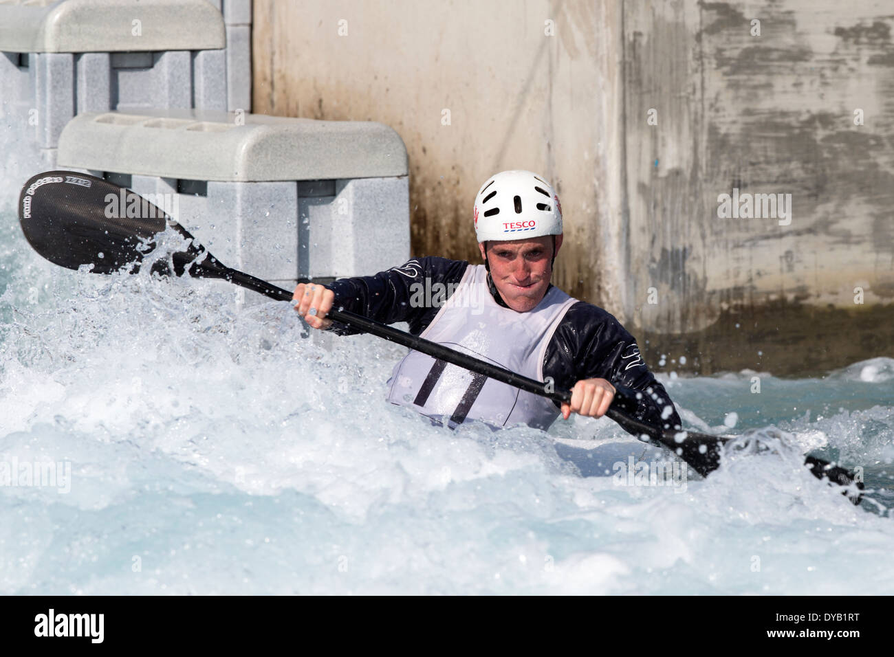 Ciaran LEE-EDWARDS, B letzte K1 Männer GB Kanu Slalom 2014 Auswahl Studien Lee Valley White Water Centre, London, UK Stockfoto
