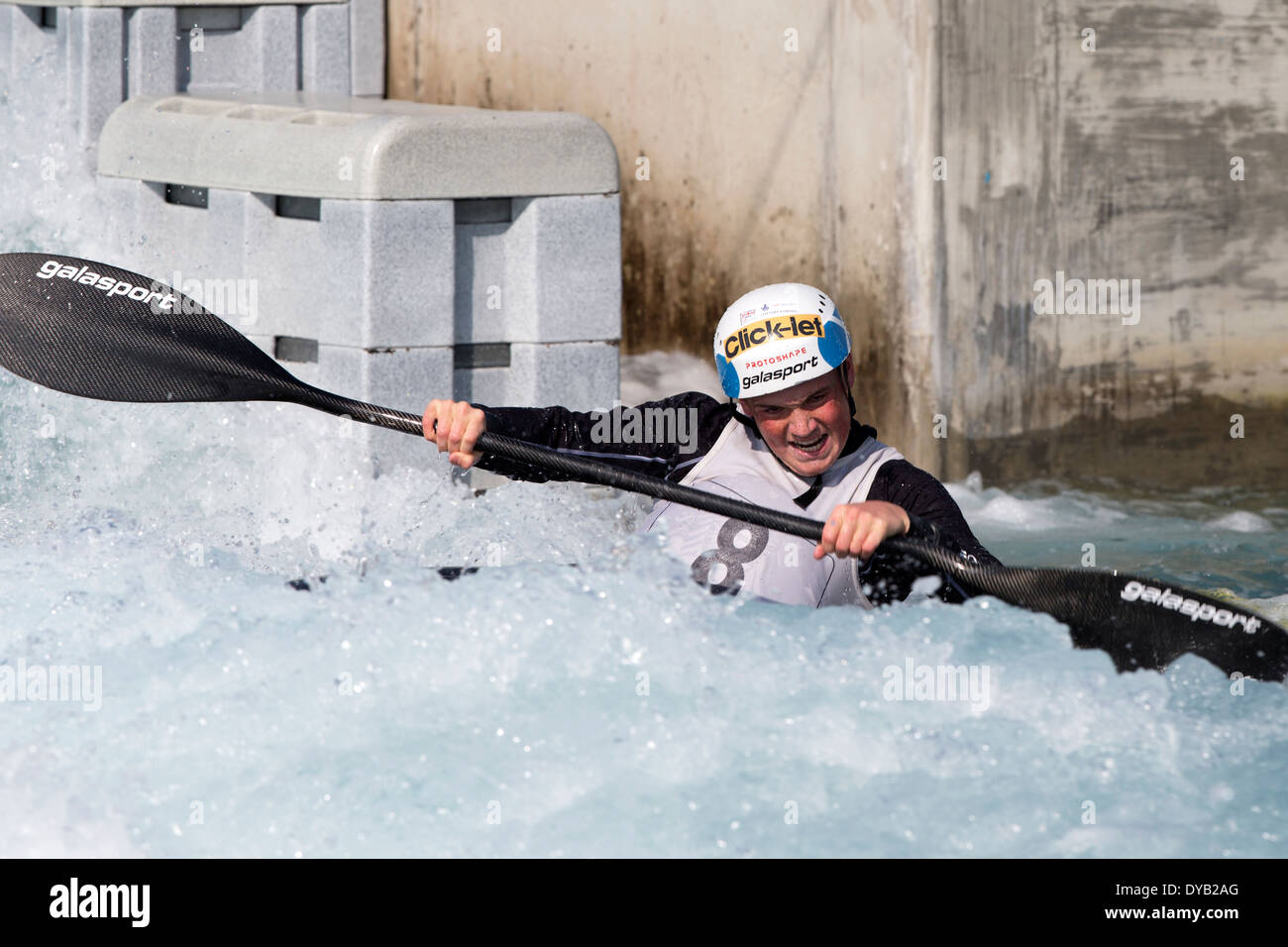 Bradley FORBES-CRYANS, eine endgültige K1 Männer GB Kanu Slalom 2014 Auswahl Studien Lee Valley White Water Centre, London, UK Stockfoto