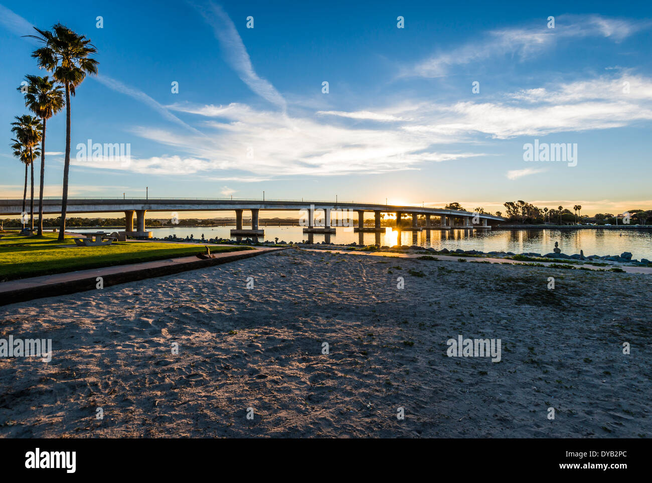West-Mission Bay Drive Brücke. Mission Bay Park, San Diego, California, Vereinigte Staaten von Amerika. Stockfoto