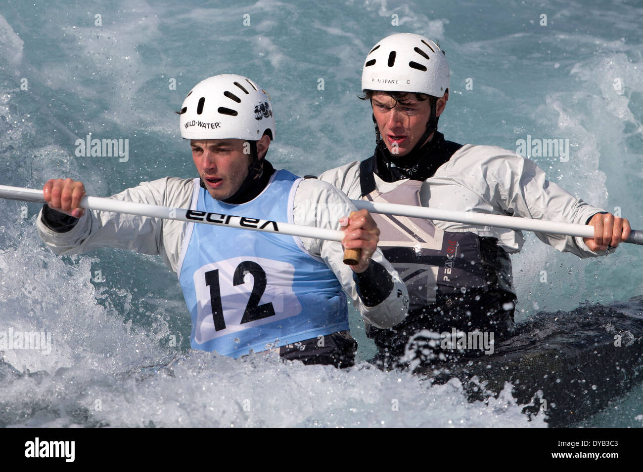 Ryan WESTLEY & Zachary FRANKLIN, eine endgültige C2 Männer GB Kanu Slalom 2014 Auswahl Studien Lee Valley White Water Centre, London, UK Stockfoto