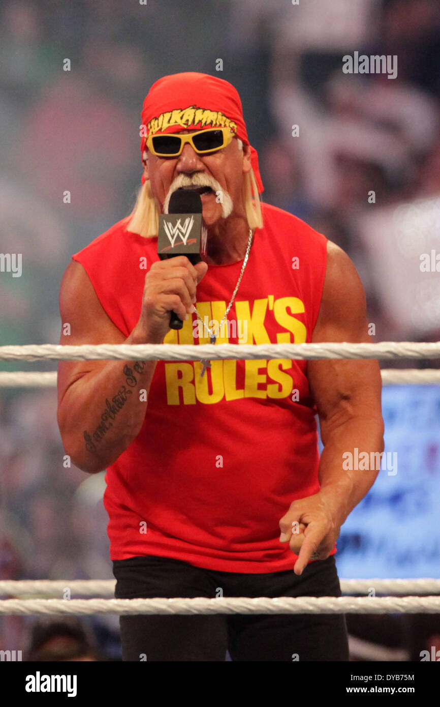 New Orleans, Louisiana, USA. 6. April 2014. Wrestling-Ikone HULK HOGAN kehrte nach WWE als Gastgeber während Wrestlemaniaat BMW Super Dome. © Matt Roberts/ZUMA Wire/ZUMAPRESS.com/Alamy Live-Nachrichten Stockfoto