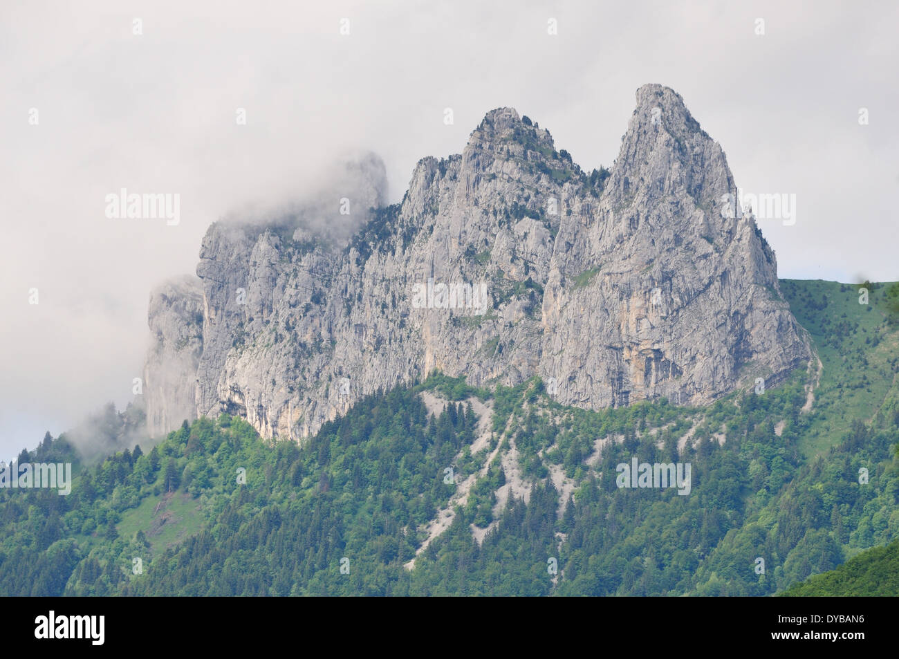 Rocher Dents de Lanfon in der Nähe von Annecy Stockfoto