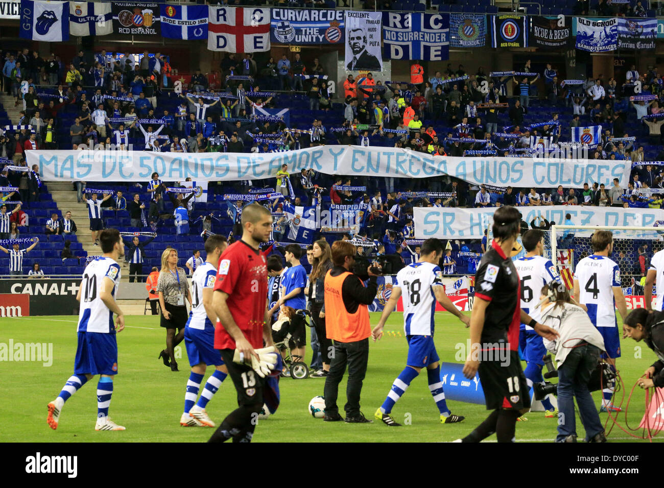 Barcelona, Spanien. 13. April 2014. Espanyol-Fans in der Partie zwischen RCD Espanyol und Rayo Vasllecano für die Woche 33 der spanischen Liga, gespielt im Cornella El Prat Stadion am 13. April 2014. Foto: Joan Valls/Urbanandsport/Nurphoto. Bildnachweis: Joan Valls/NurPhoto/ZUMAPRESS.com/Alamy Live-Nachrichten Stockfoto