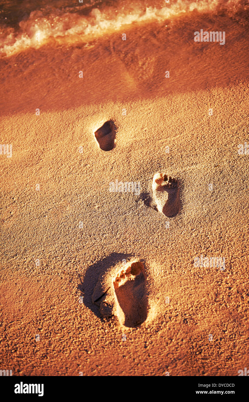 Fußspuren im sand Stockfotografie - Alamy