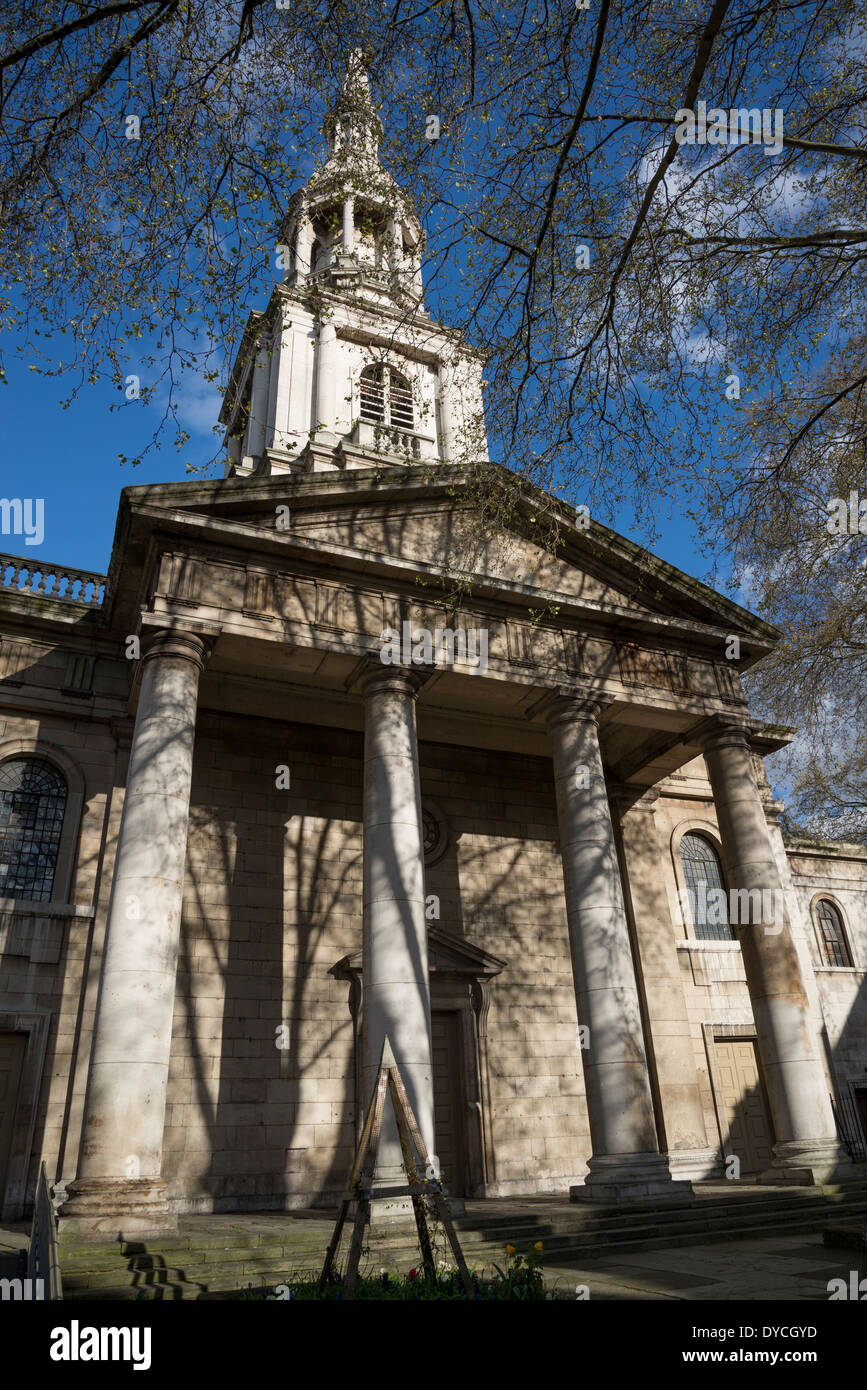 Kirche St. Leonard, Shoreditch, London, UK Stockfoto