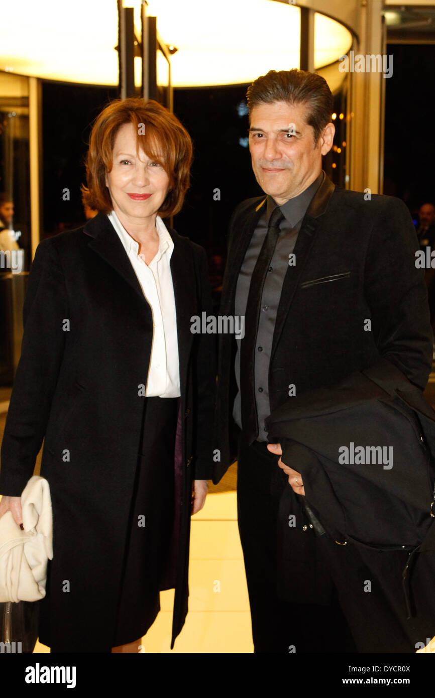 Französische Schauspielerin NATHALIE BAYE und Griechisch-französischer Schauspieler GEORGES CORRAFACE besuchen die Eröffnung des 15. Französisch Film Festival in Athen. Stockfoto