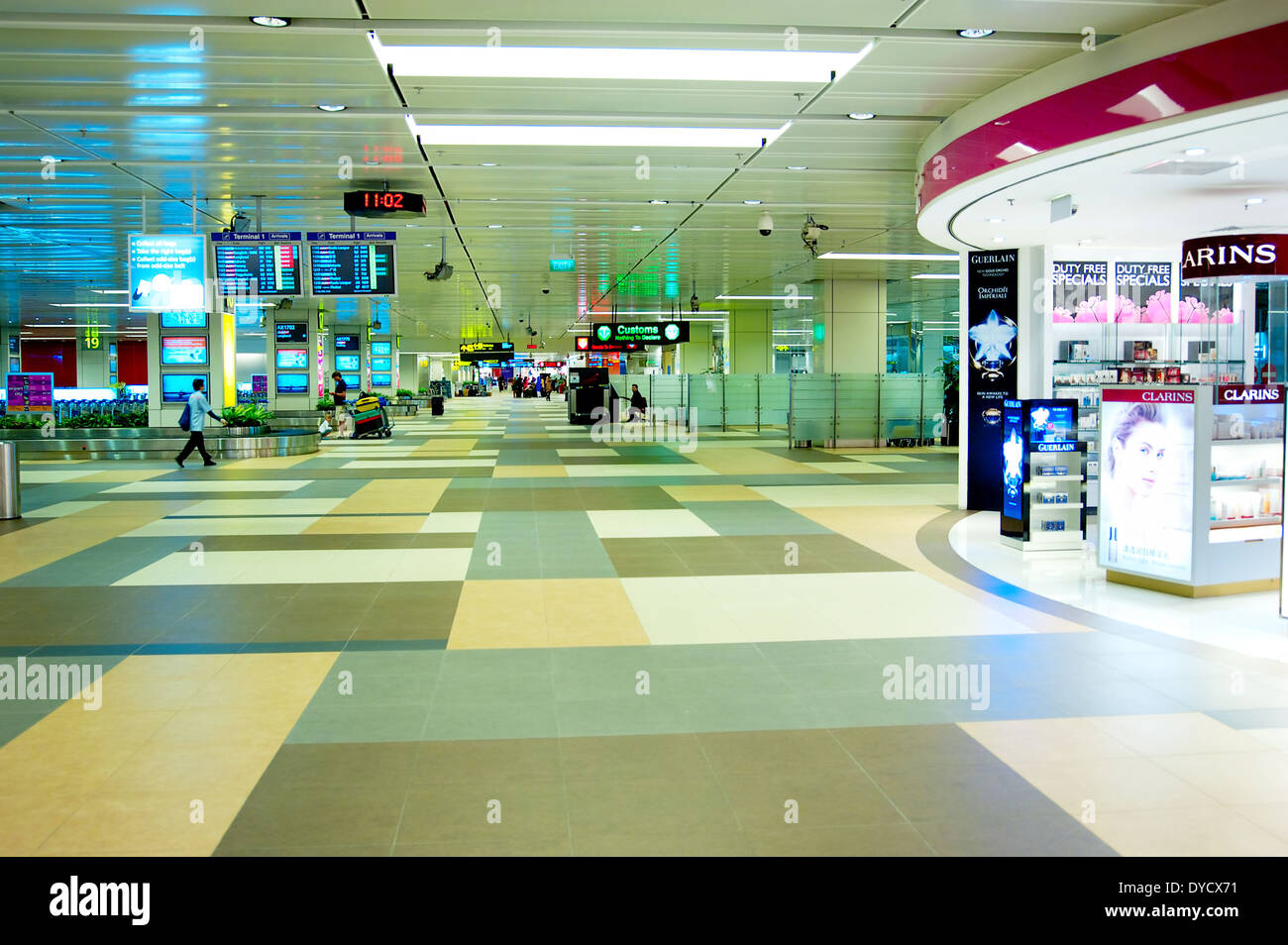 Modernes Interieur des internationalen Flughafen Changi in Singapur. Stockfoto