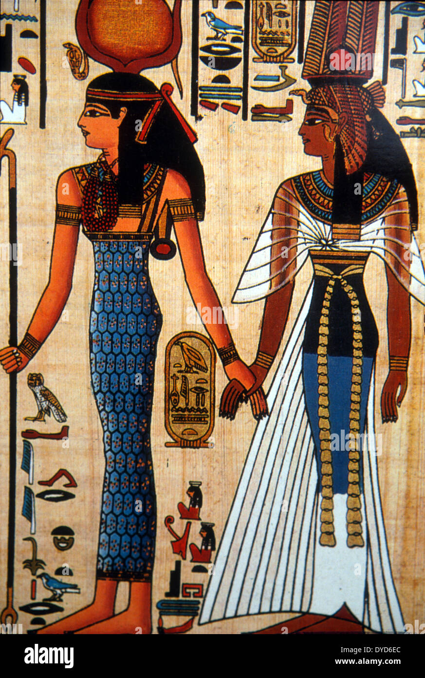 Imaginierte Darstellung der pharaonischen Göttin Isis mit Königin Nofretete, Ägypten Stockfoto