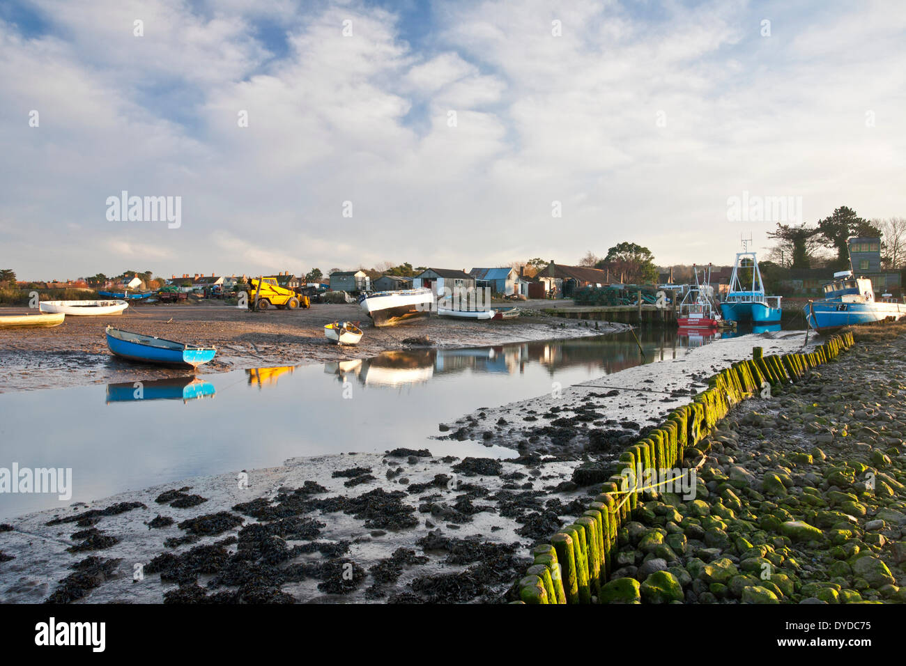 Hafen von Brancaster Staithe an der Nordküste Norfolk Angeln. Stockfoto