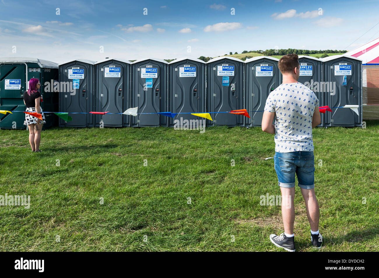 Toiletten beim Brownstock Festival in Essex. Stockfoto