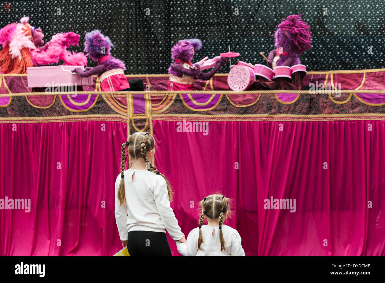 Die Akademie-Puppen beim Witham International Puppet Festival. Stockfoto