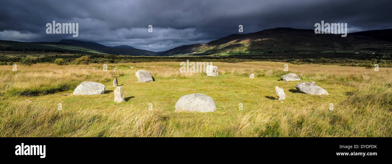 Neolithische Menhire in Machrie Moor aus der Bronzezeit. Stockfoto