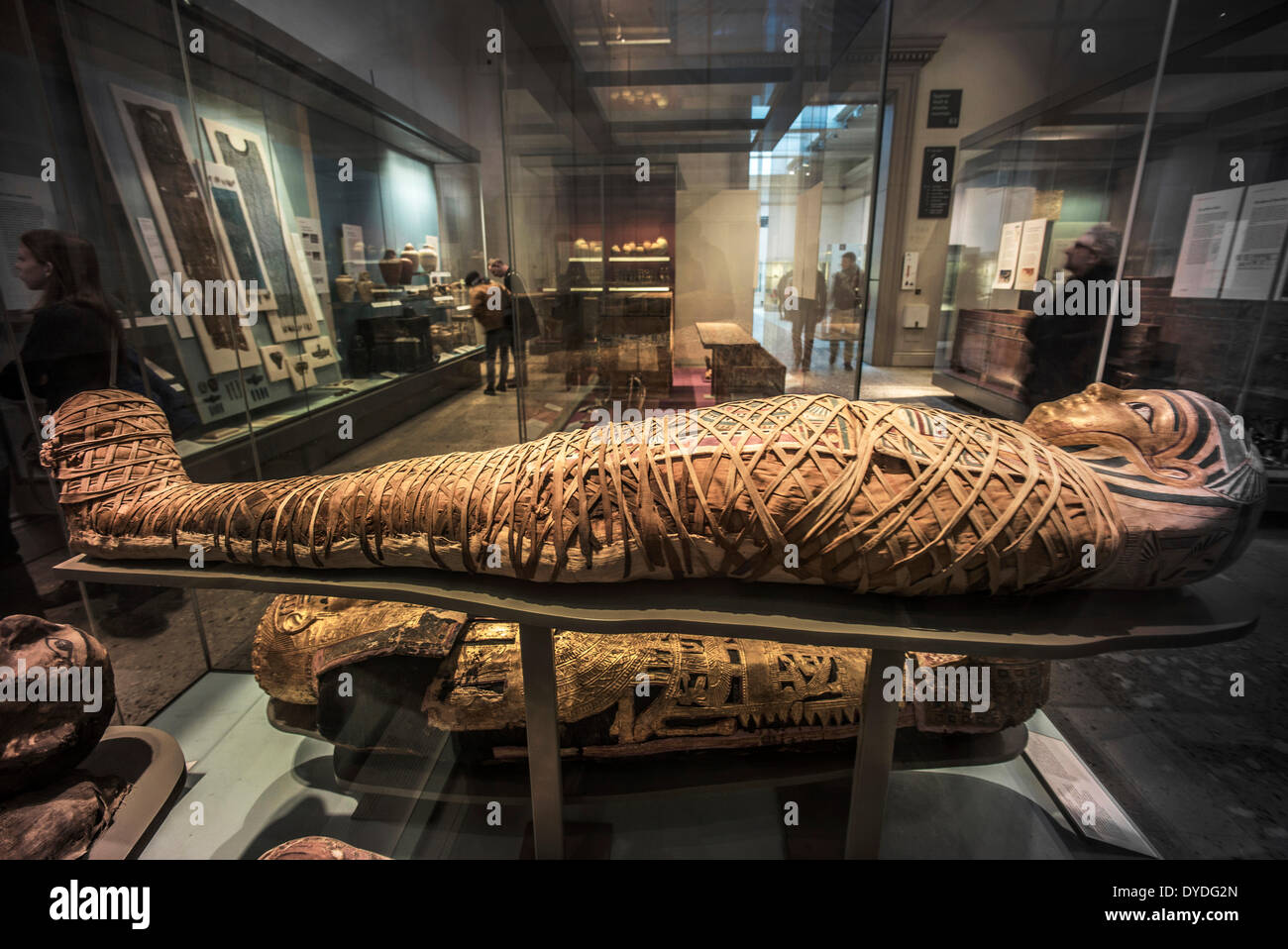 Ägyptische Mumien im British Museum. Stockfoto