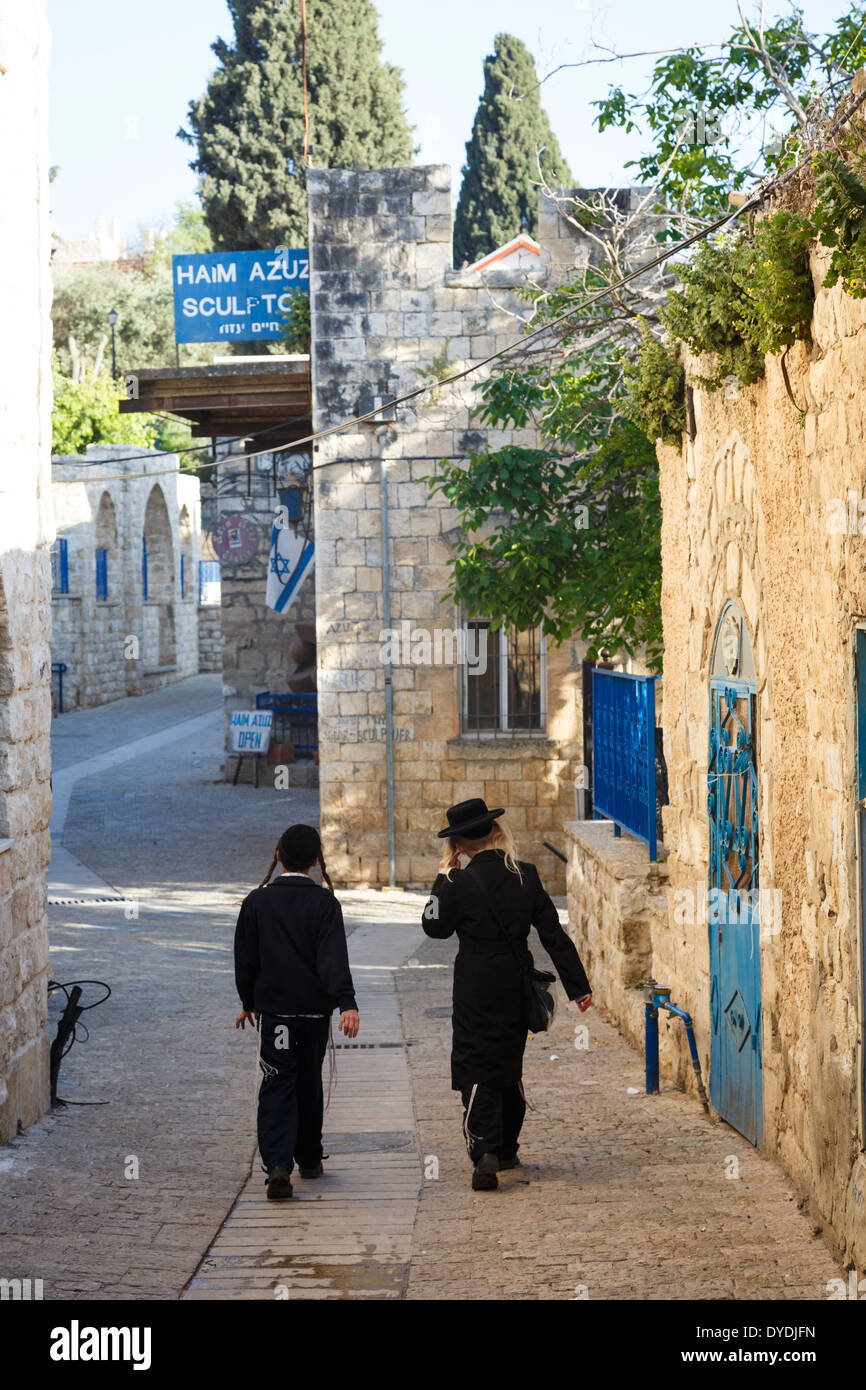 Orthodoxe Kinder in der Altstadt von Safed, upper Galilee, Israel. Stockfoto