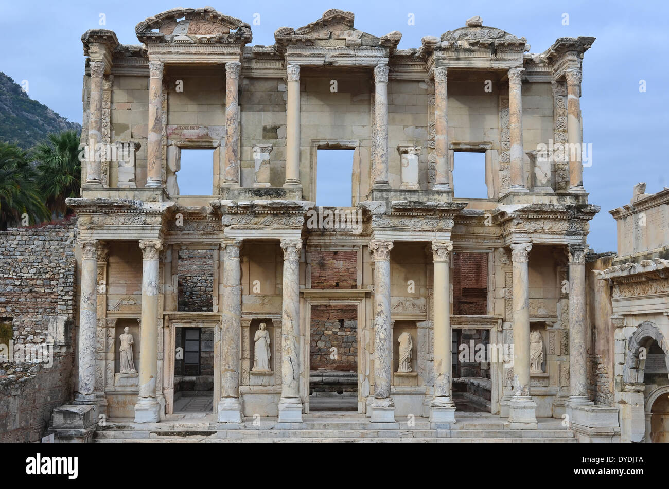 Ephesus Griechische Romische Antike Turkei Romische Reich Bauen Architektur Archaologie Kuste Stadt Celsus Bibliothek Fassade Stockfotografie Alamy