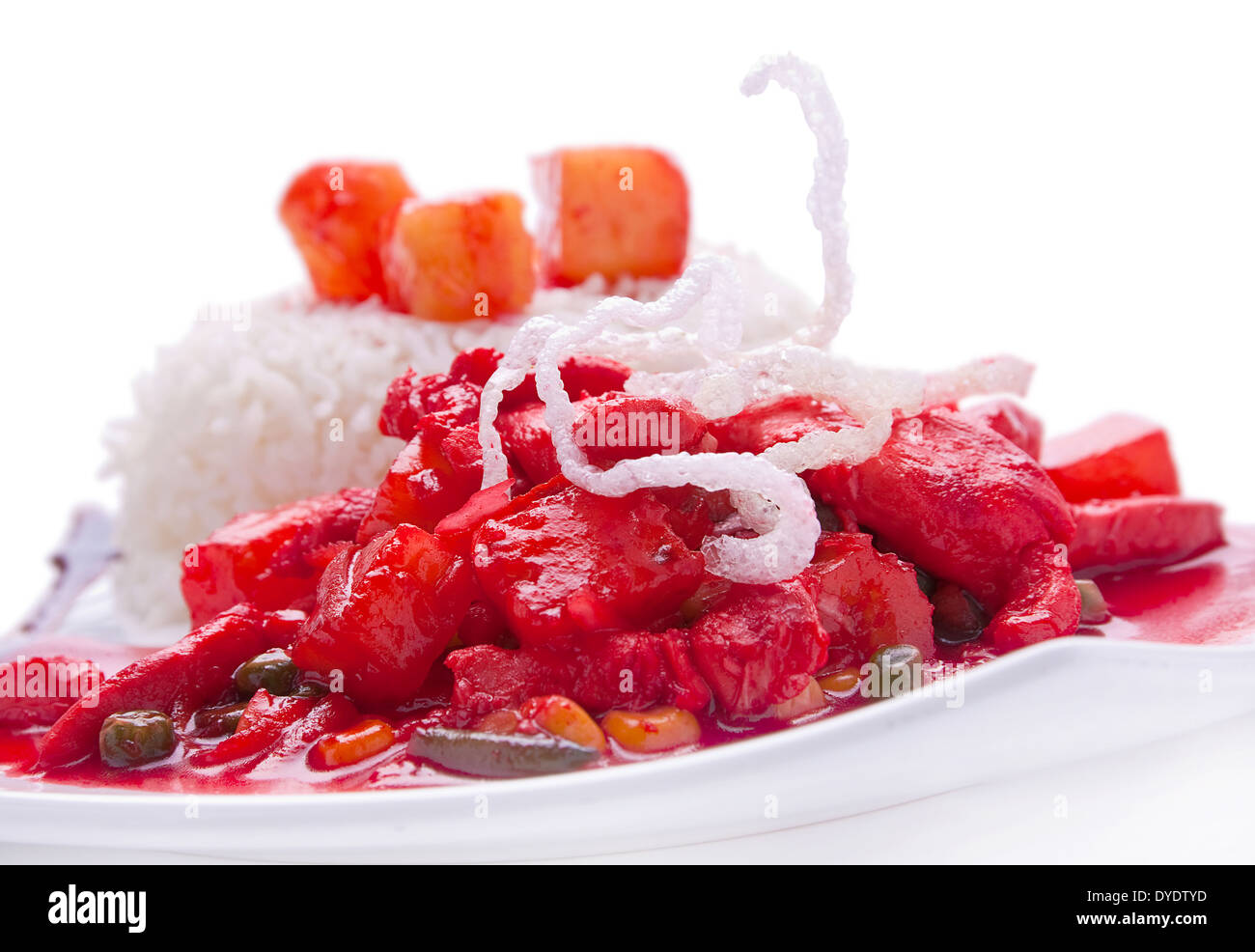 Hühnerfleisch mit Gemüse und Ananas Stockfoto