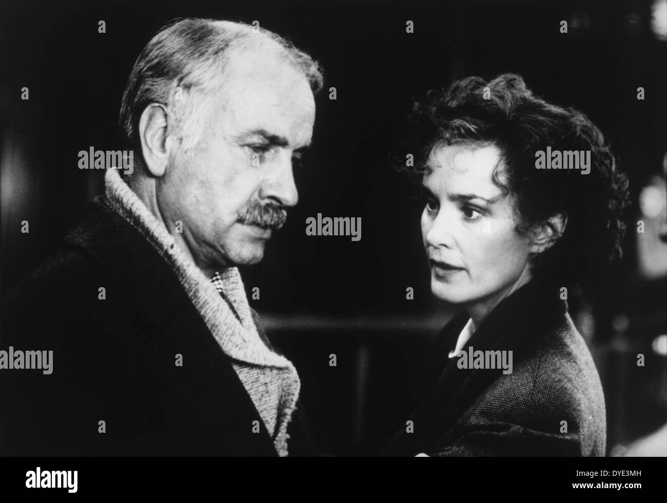 Armin Mueller-Stahl und Jessica Lange, am Set des Films, "Music Box", 1989 Stockfoto