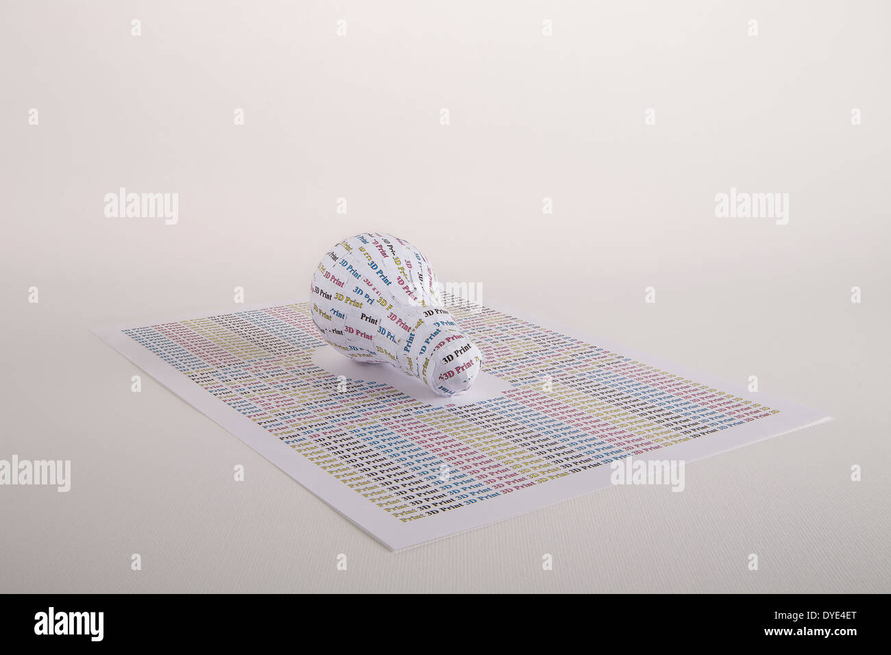 3D gedruckte Glühbirne Konzept: von der Idee zum rapid Prototyping. Stockfoto