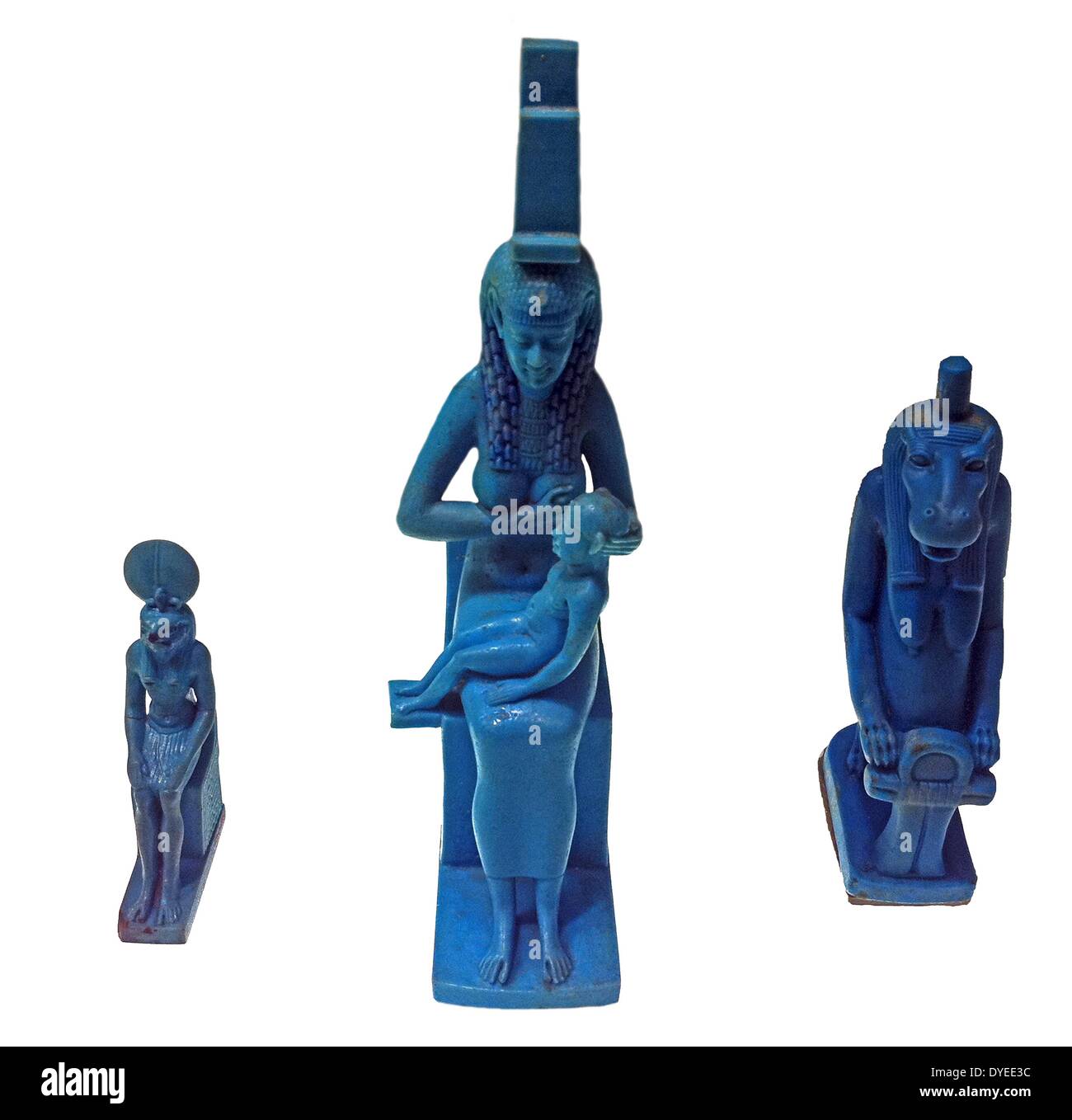 Blaue Fayence Statuetten der Gott Ra, der Göttin Isis und die Göttin Taweret 1260 b.c. Stockfoto