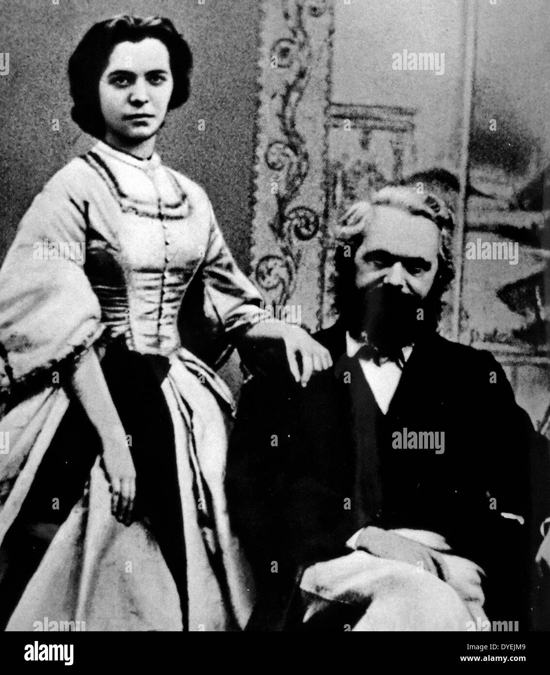 Karl Marx (5. Mai 1818 - vom 14. März 1883) mit seiner Tochter Jenny im Jahre 1866. Marx war ein deutscher Philosoph, Ökonom, Soziologe, Historiker, Journalist und revolutionär-sozialistischen Stockfoto