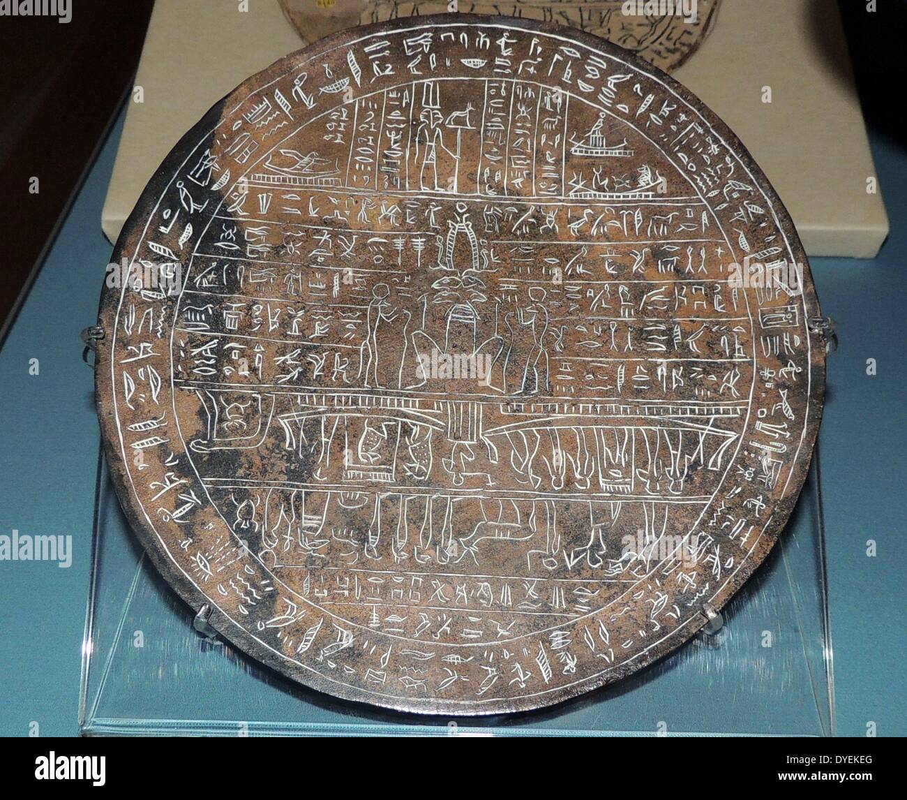 Eingeschrieben Disc als Hypocephali 2. Jh. v. Chr. Diese Discs unter den Köpfen von Mumien gesetzt würde. Ägypten Stockfoto