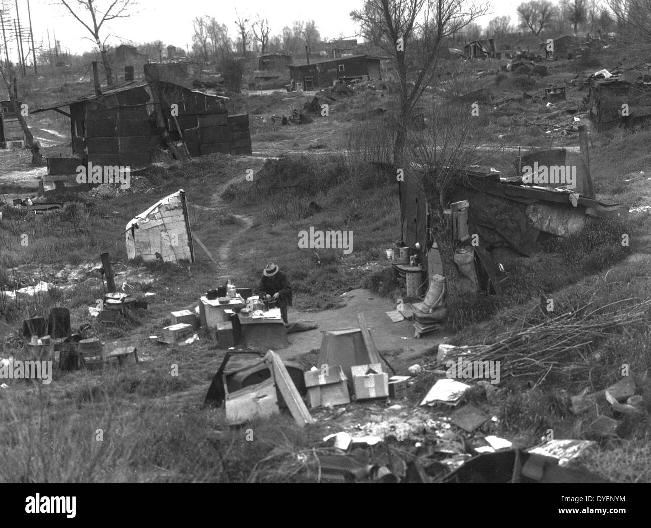Wanderarbeitnehmer' Camp, ortsrand von Marysville, Kalifornien. Die neue wandernde Camps jetzt durch die Umsiedlung Administration aufgebaut Leute vom unbefriedigenden Lebensbedingungen wie diese und Ersatz der mindestens den Komfort und Hygiene von Dorothea Lange 1895-1965 vom 19380101 entfernen Stockfoto