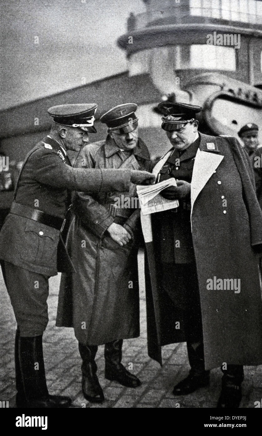 Hermann Goering Befehlshaber der deutschen Luftwaffe mit Adolf Hitler auf Manöver 1936 Stockfoto