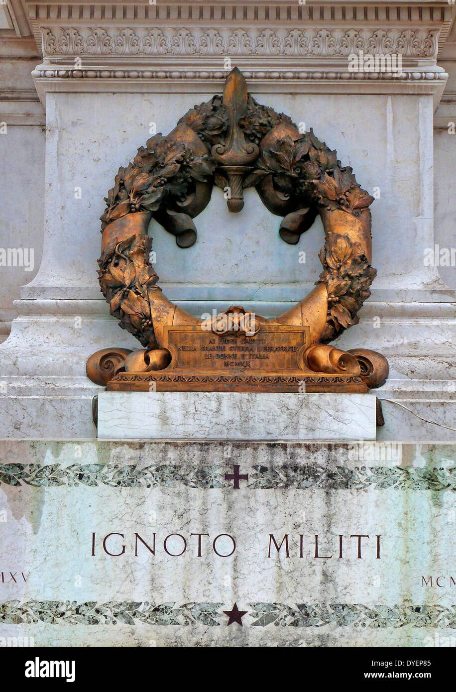 Detail einer Statue am Monumento Nazionale a Vittorio Emanuele II oder 'Il Vittoriano" ist ein Monument in Rom erbaute König Victor Emmanuel, der erste König von einer einheitlichen Italien zu ehren. Geöffnet: 1925; durch den Architekten Giuseppe Sacconi Stockfoto