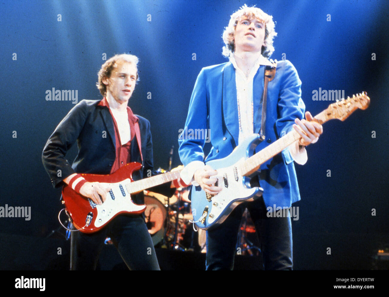 Rock group dire straits -Fotos und -Bildmaterial in hoher Auflösung – Alamy