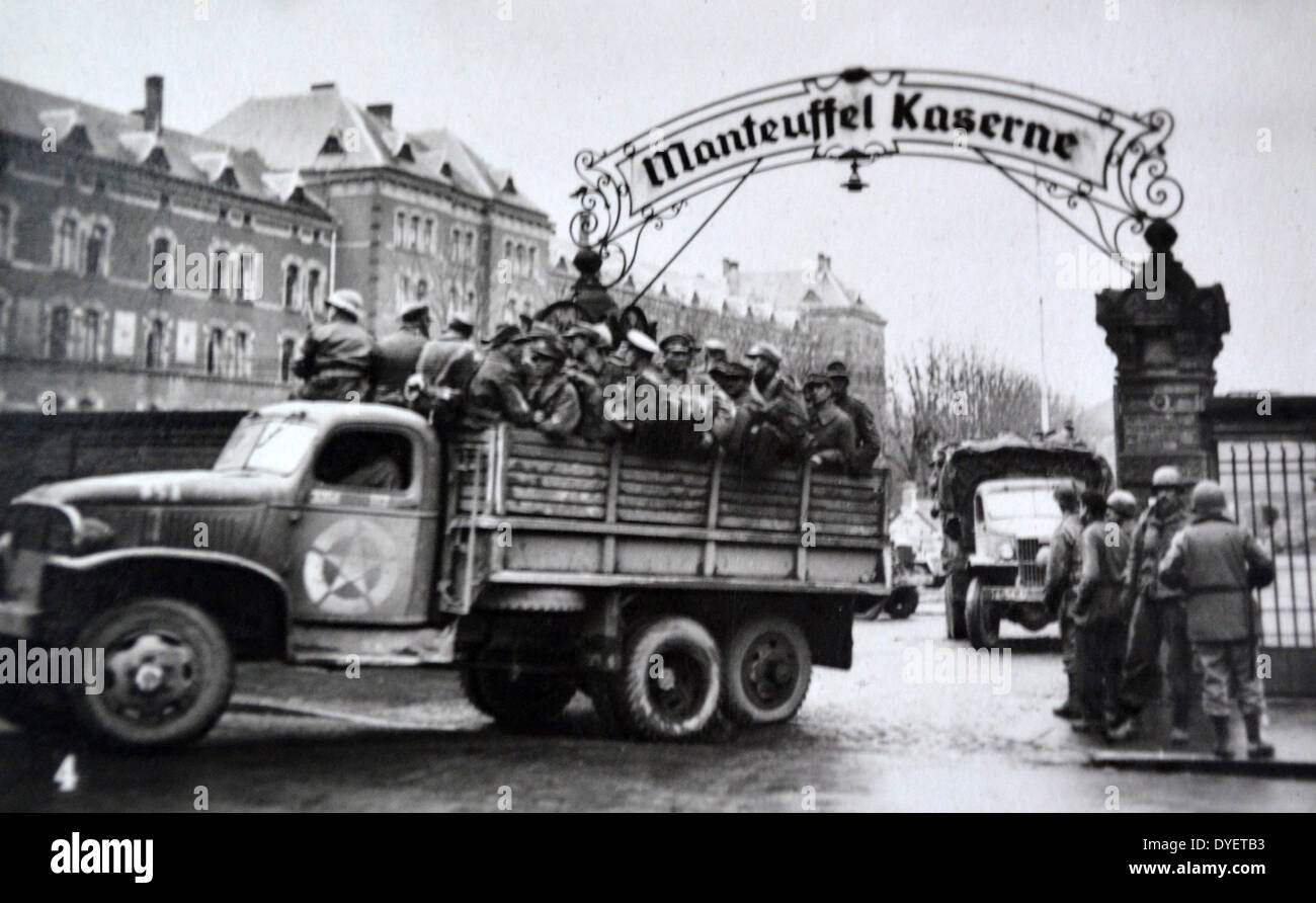 Zweiter Weltkrieg: Deutsche Kriegsgefangene vom Elsass/Frankreich 1944 evakuiert Stockfoto