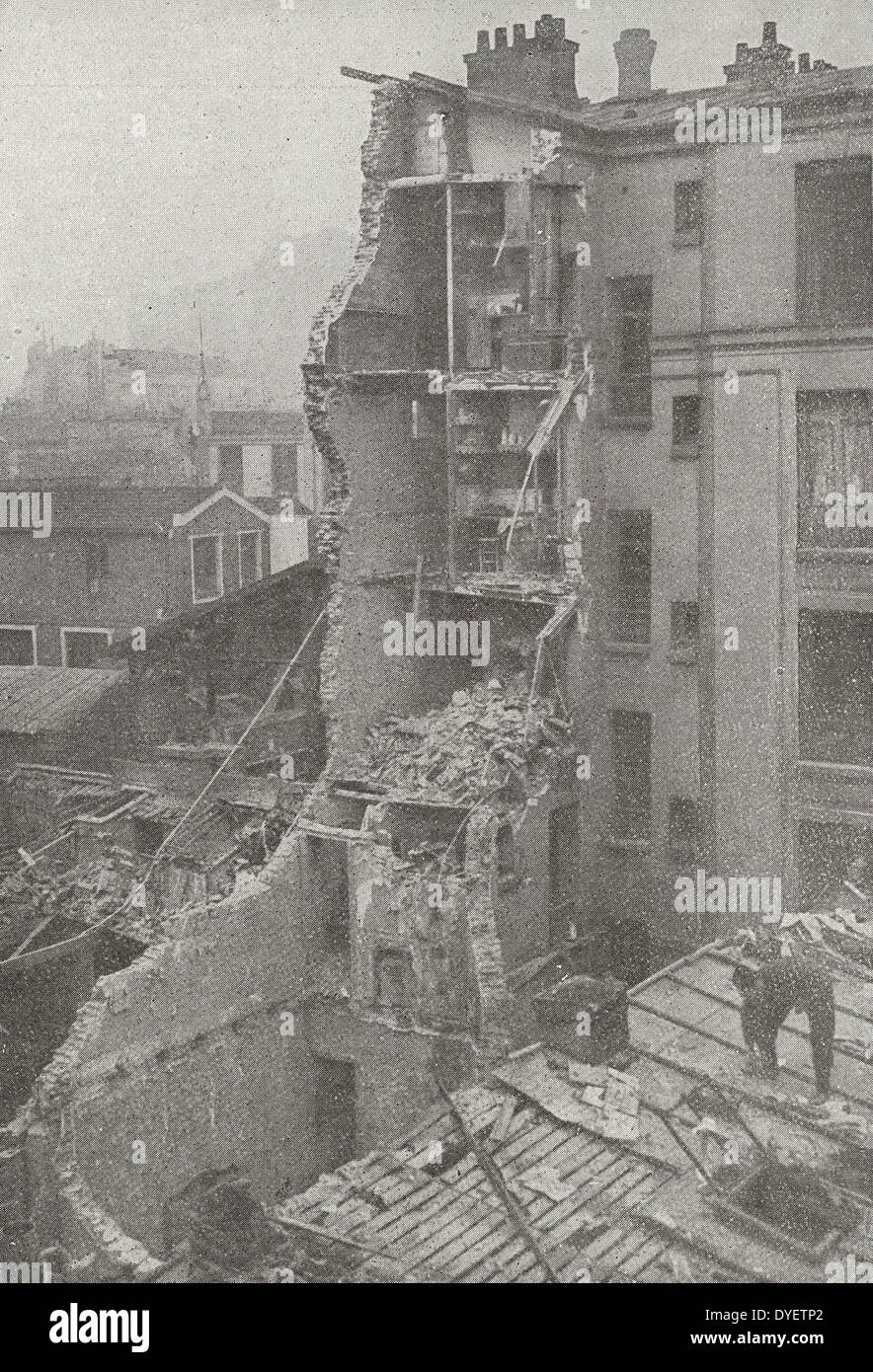 Paris hat zwei Taten der Helden der deutschen Luftangriff während der Zeppeline der Nacht vom 28. auf den 29. Januar 1916. Stockfoto