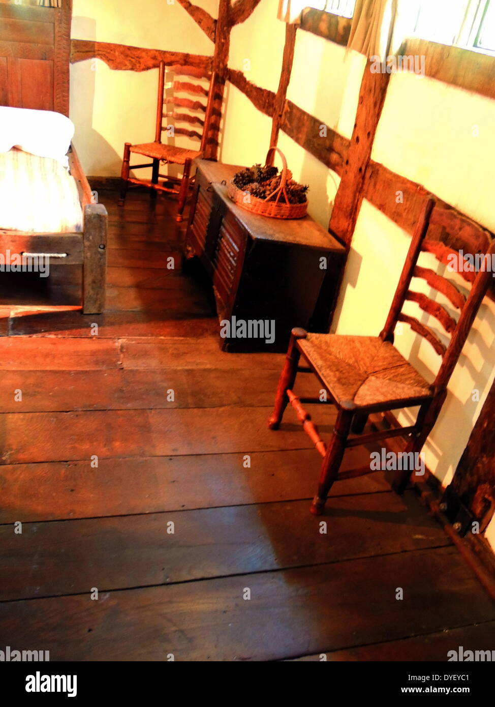 Hall's Croft, Stratford-upon-Avon, Warwickshire, England, wurde von William Shakespeare's Tochter, Susanna Halle besaß, und ihr Ehemann Dr. John Hall, den sie 1607 heiratete. Das Gebäude enthält jetzt eine Sammlung des 16. und 17. Jahrhundert, Gemälde und Möbel. Stockfoto