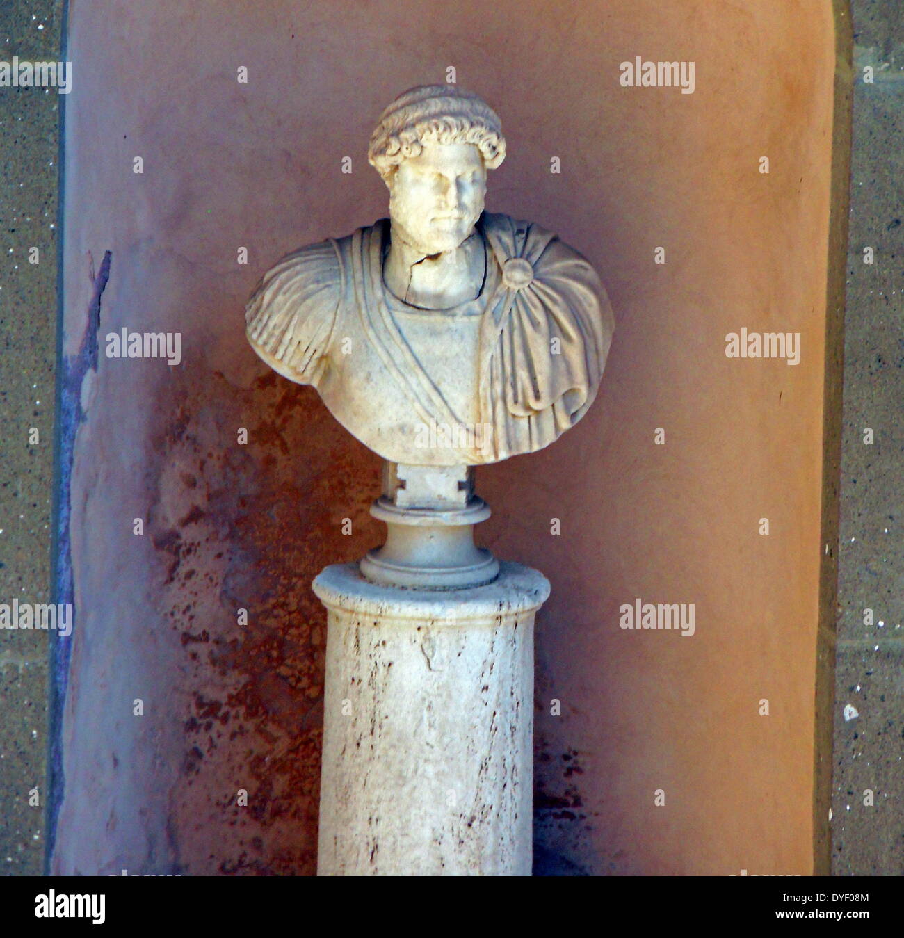 Sculpted Büste des römischen Kaisers Hadrian, Castel Sant'Angelo, die heute ein Museum ist, sondern auch sein Mausoleum. Roman, ca. 2. Stockfoto