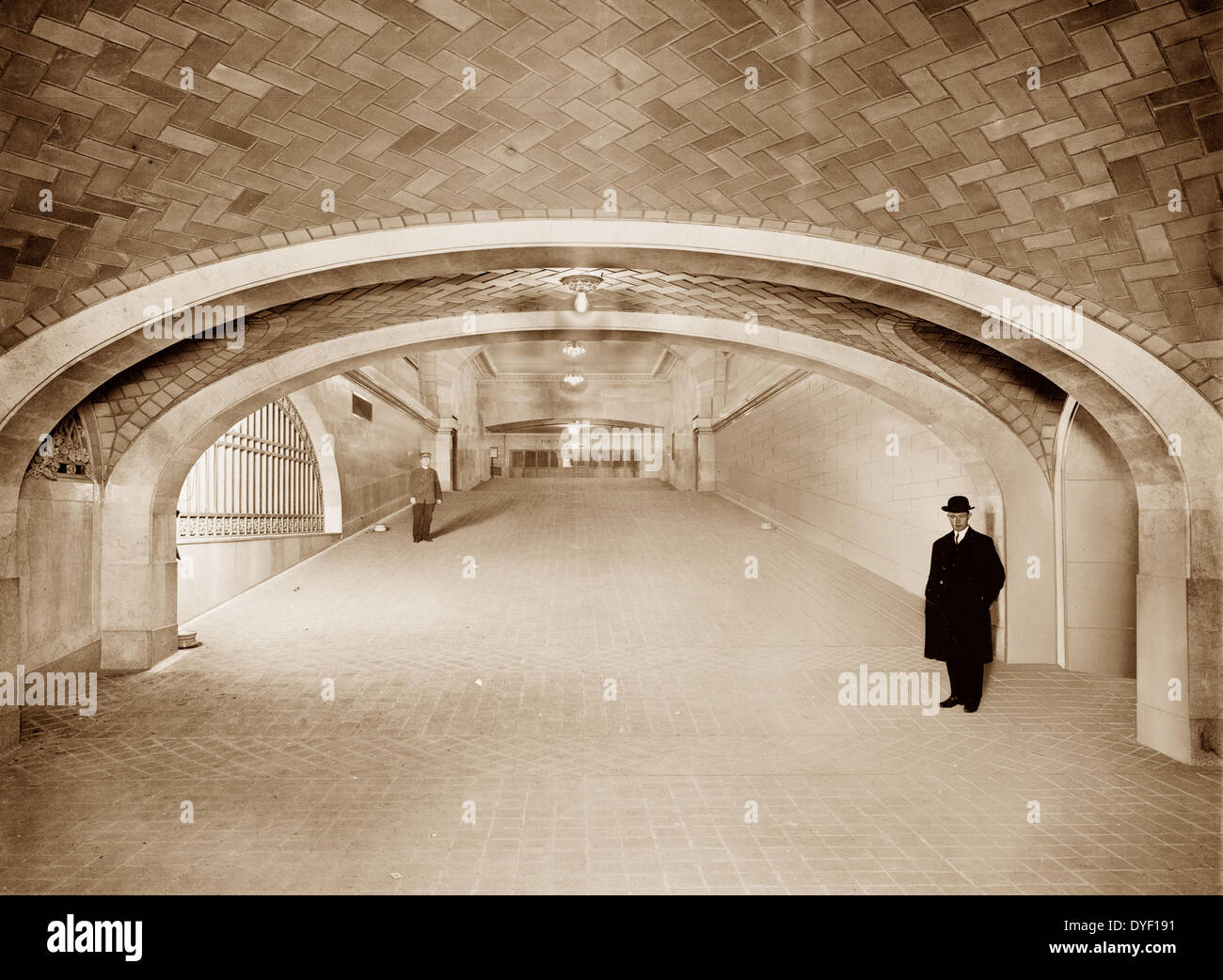 Neigung zu s Halle, Grand Central Terminal, N.Y. zentralen Linien, New York zwischen 1910 und 1920 Stockfoto