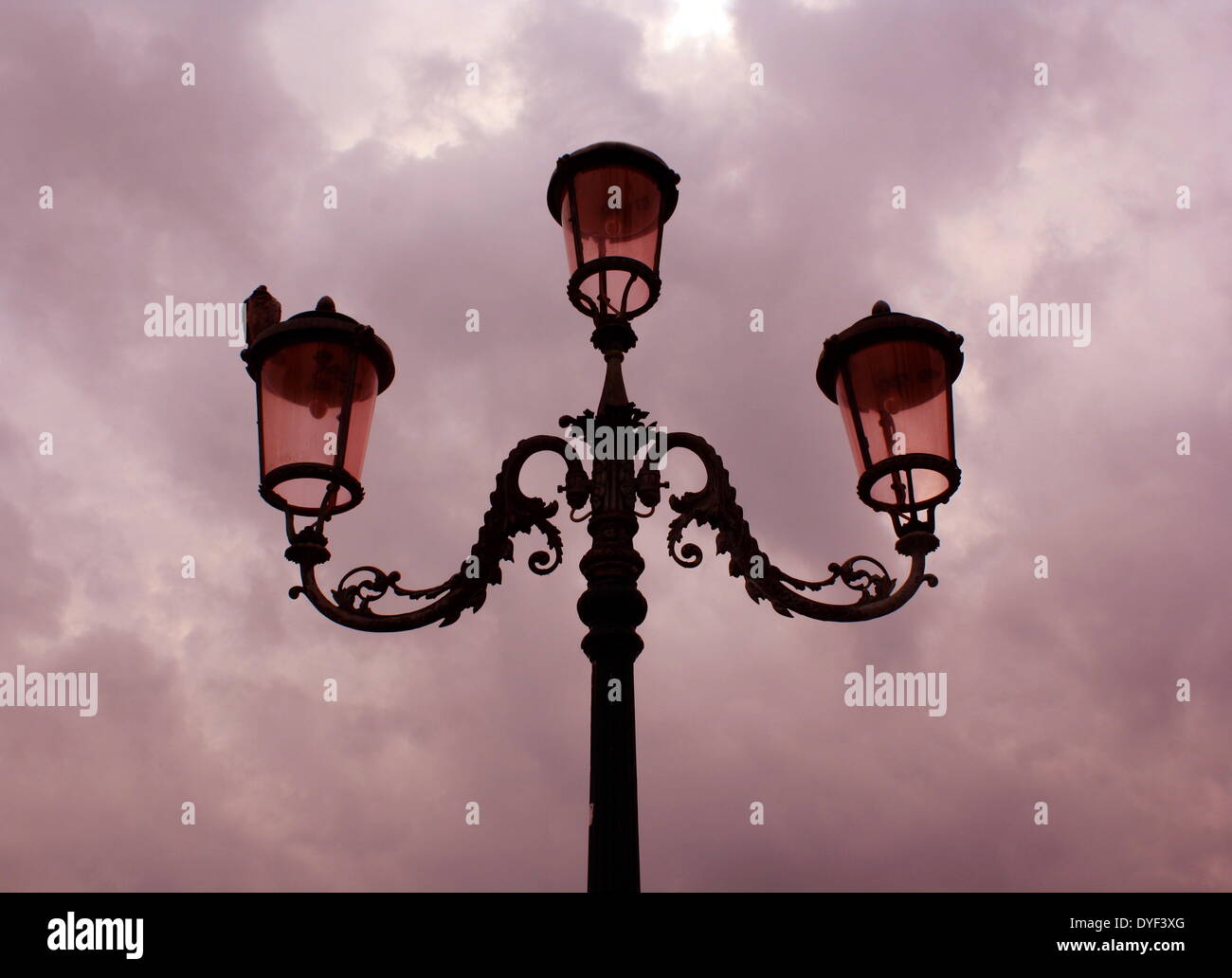 Dekorative Straße Lampe 2013. Stockfoto