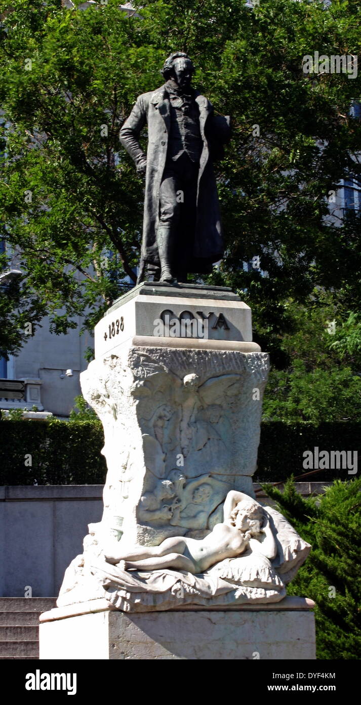 Statue von Francisco Goya 2013. Außerhalb der Prado in Madrid, die Statue erinnert an den spanischen Maler und Drucker. Stockfoto