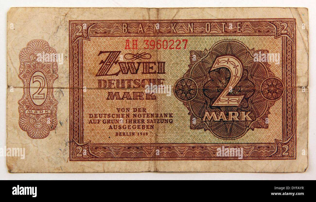 Ddr Note Color 1948 nachkriegsstandort Stockfotos und -bilder Kaufen - Alamy