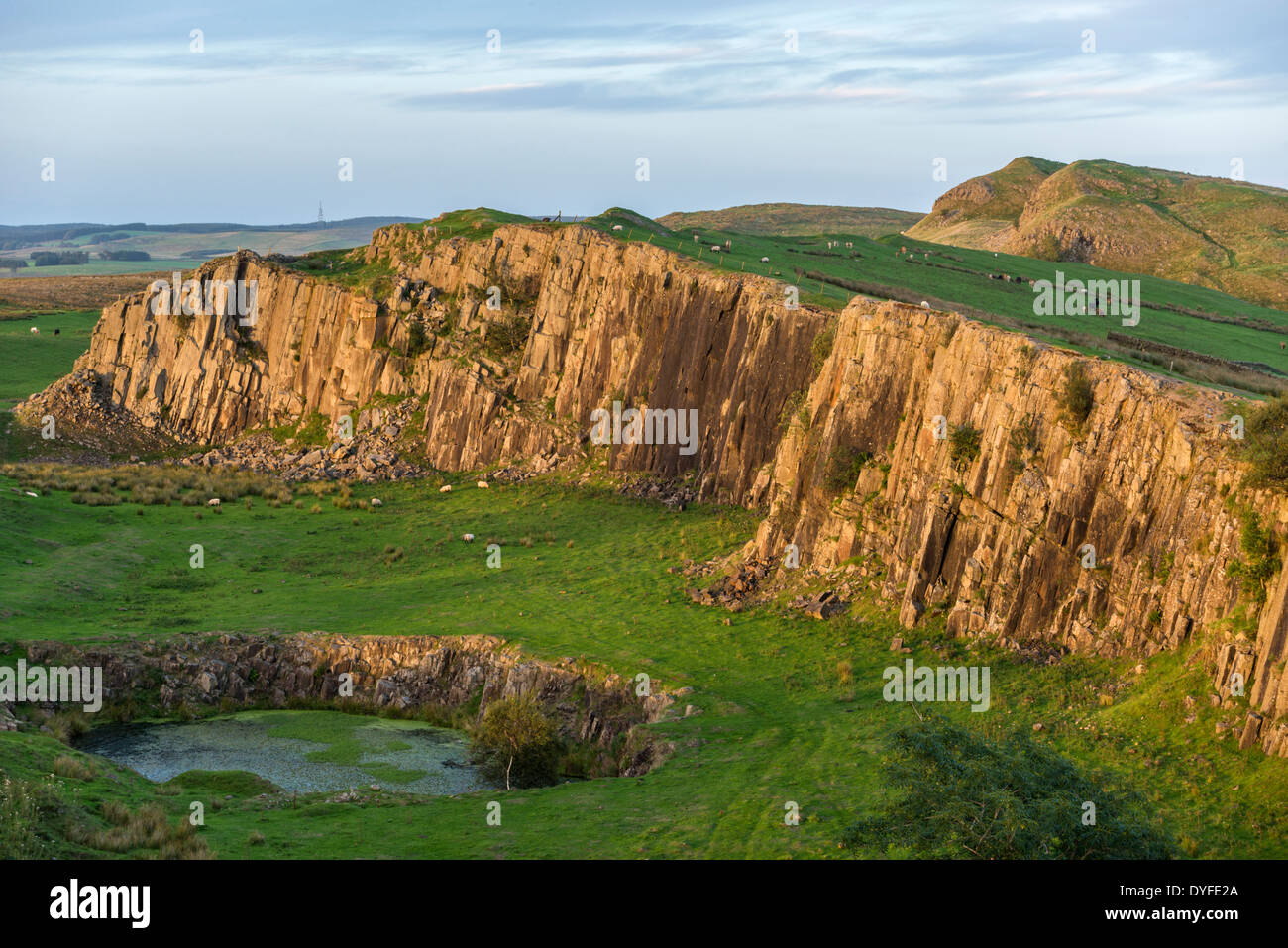 Walltown Felsen im letzten Licht des Tages, Nationalpark Northumberland, England Stockfoto