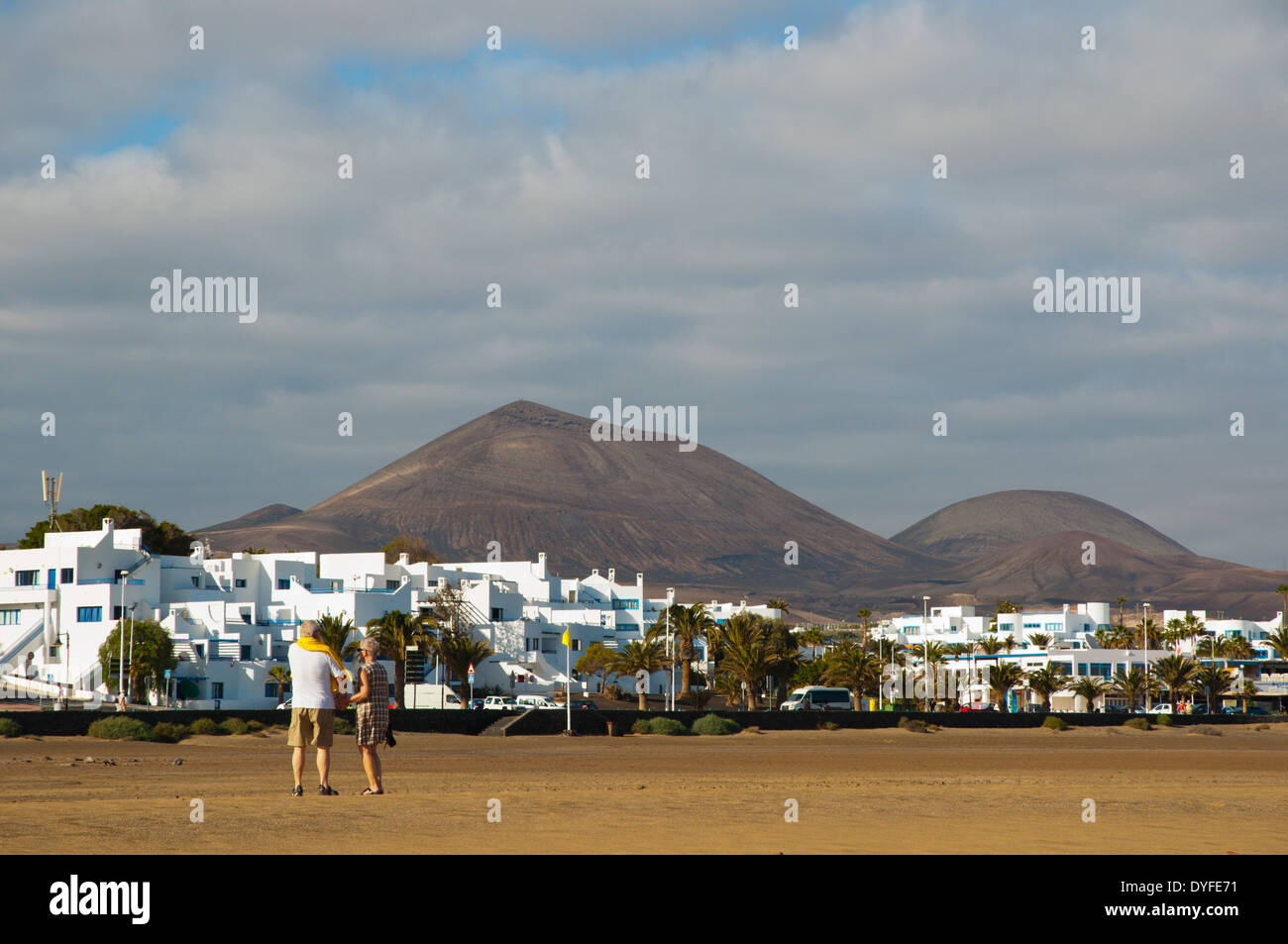 Blick vom Pocilllos Strand der Playa de Los, Puerto del Carmen, Lanzarote, Kanarische Inseln, Spanien, Europa Stockfoto