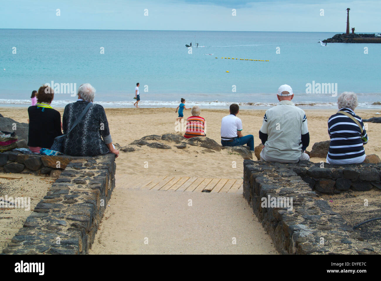 Playa de Las Cucharas Strand, Costa Teguise, Lanzarote, Kanarische Inseln, Spanien, Europa Stockfoto