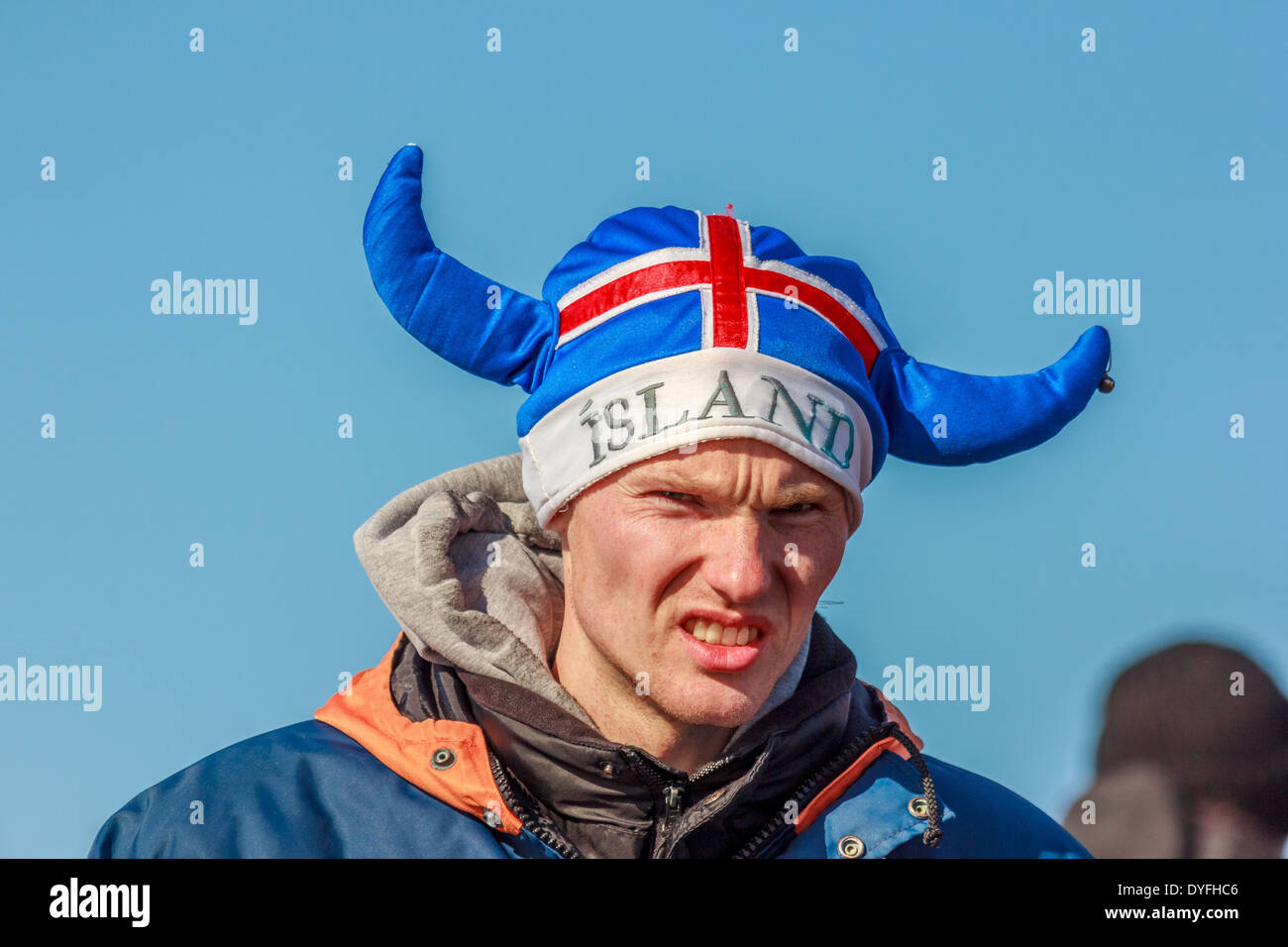 Isländische mit Hörnern Hut Stockfoto