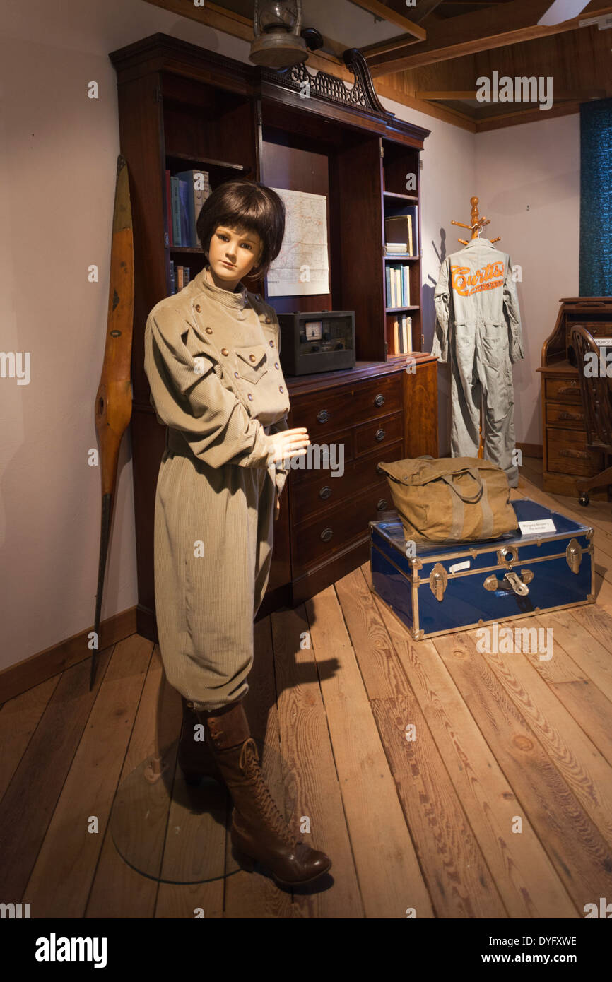 USA, Oklahoma, Oklahoma City, 99s Museum Fraupiloten, Statue von Matilde Moissant lizenziert zweite weibliche Piloten in den USA Stockfoto