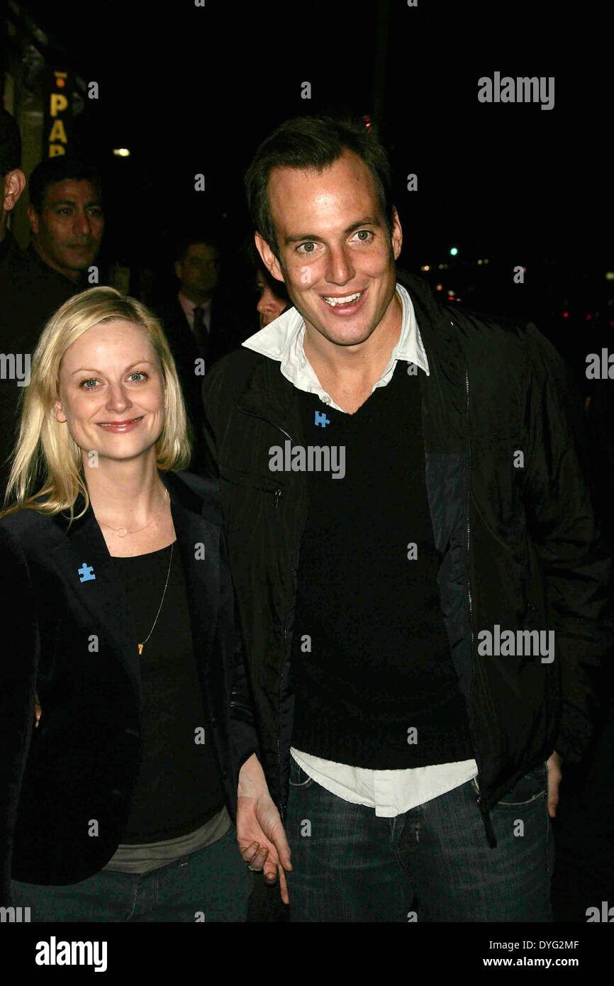 16 April 2014 Endet Will Arnett Offiziell Seine Ehe Mit Amy Poehler Arnett 43 Scheidungspapiere Am 8 April In Los Angeles Superior Court Fordert Gemeinsames Juristische Und Physisches Sorgerecht Fur Ihre