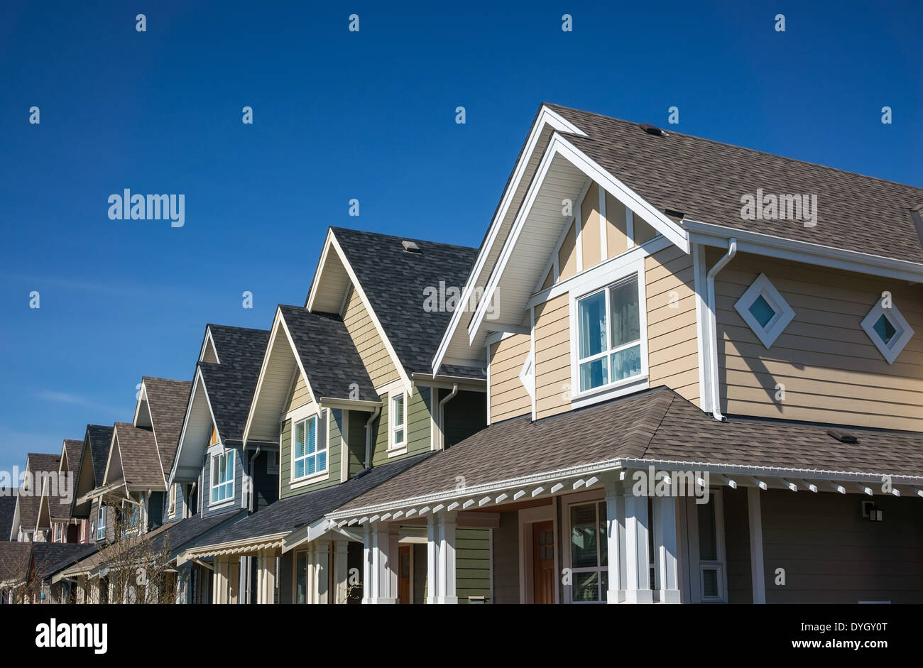 Zeile der moderne Stadthäuser in Vancouver, Kanada Stockfoto